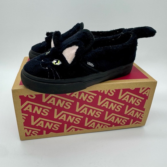 Toddler Vans Black Cat Slip-on V Sneaker Shoe Size 9 KIDS - Picture 2 of 8